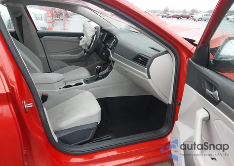 2019 Volkswagen Jetta 1.4T R-Line/1.4T S/1.4T Se из США, поврежденный, VIN 3VWC57BU2KM030346